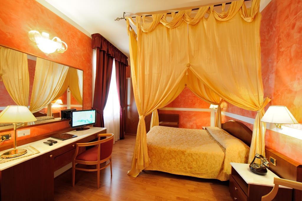 קולפיוריטו Hotel Benessere Villa Fiorita מראה חיצוני תמונה