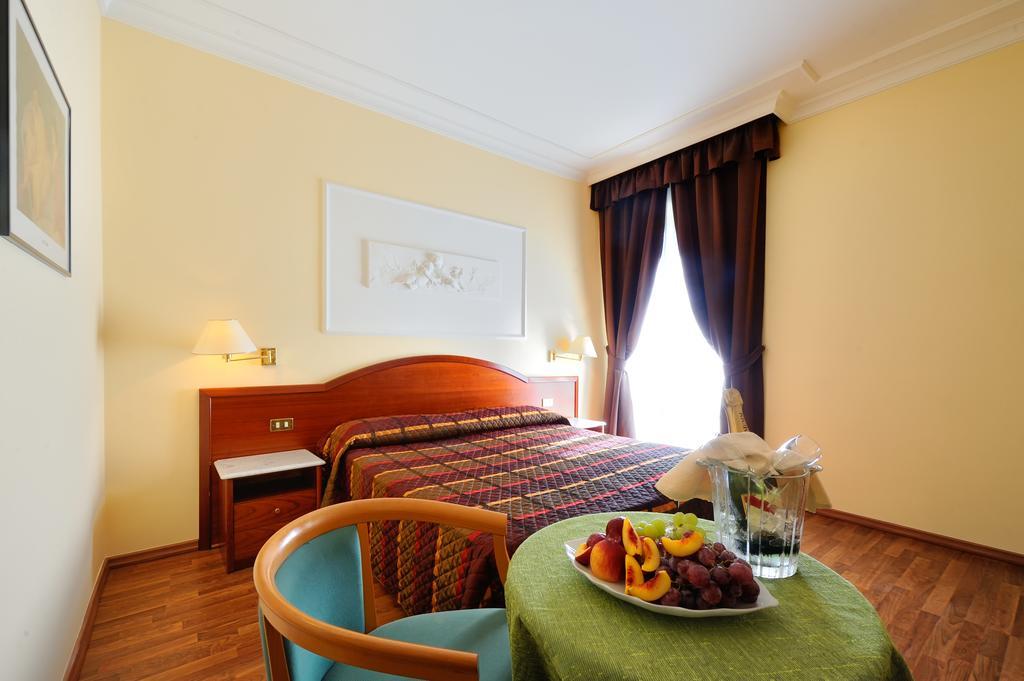 קולפיוריטו Hotel Benessere Villa Fiorita מראה חיצוני תמונה