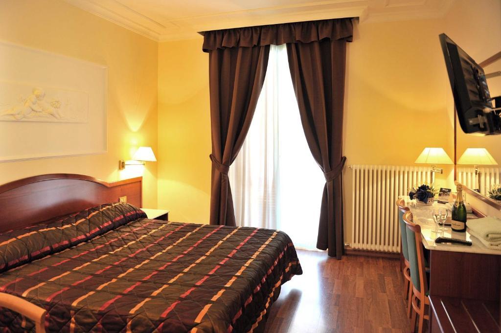 קולפיוריטו Hotel Benessere Villa Fiorita מראה חיצוני תמונה