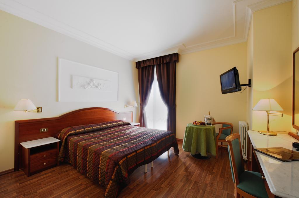 קולפיוריטו Hotel Benessere Villa Fiorita חדר תמונה