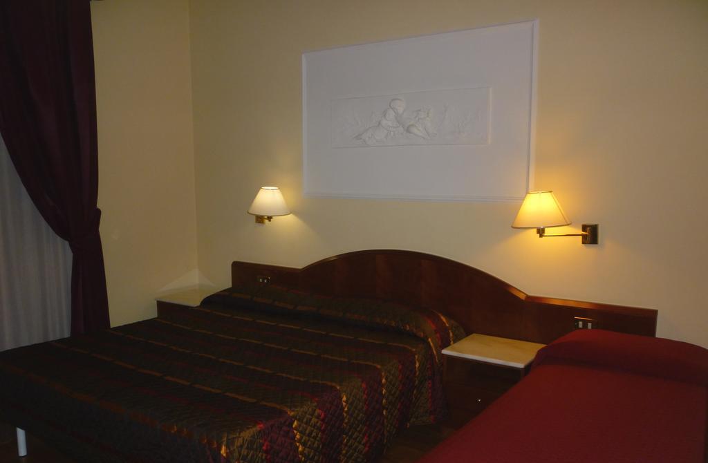 קולפיוריטו Hotel Benessere Villa Fiorita מראה חיצוני תמונה