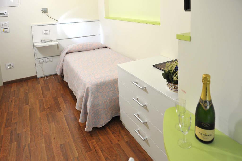 קולפיוריטו Hotel Benessere Villa Fiorita מראה חיצוני תמונה